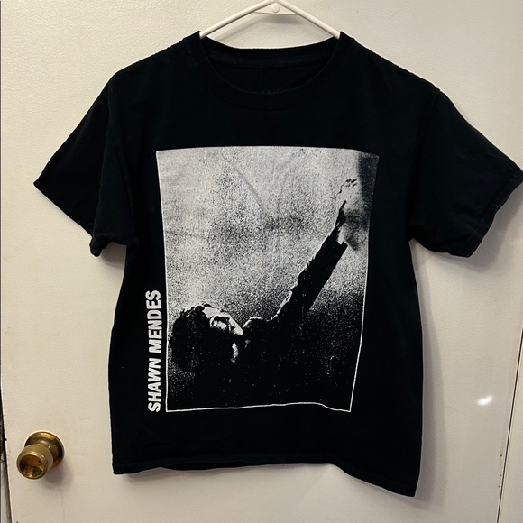 Shawn Mendes Black Graphic T-Shirt XS - Picture 1 of 4